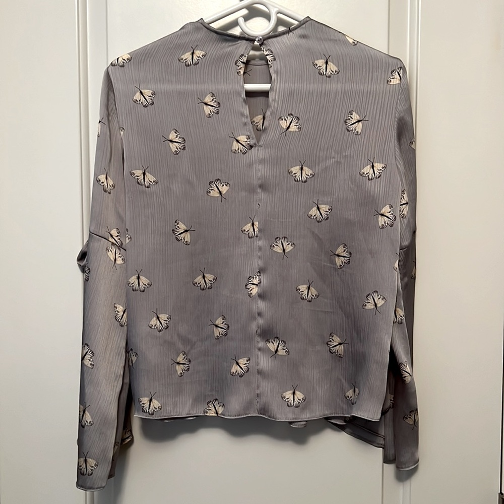 Topshop gray silky print top with butterflies. - Picture 3 of 4